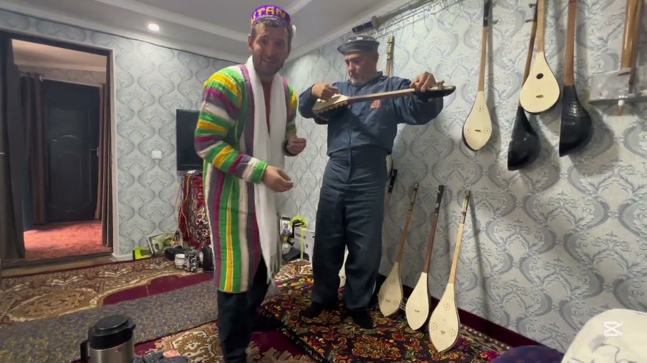 Амон Ёров аз деҳаи Сангтуда устои чеҳрадасти муафақ 