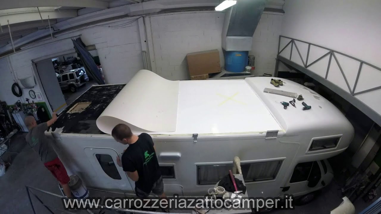 Abbiamo sostituito il tetto di un camper Mobilvetta😱