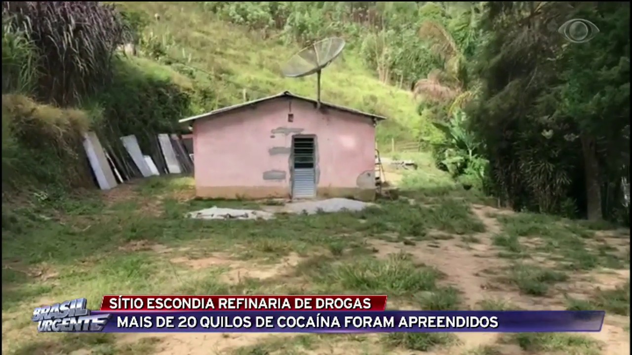 Polícia encontra sítio com 20 quilos de cocaína