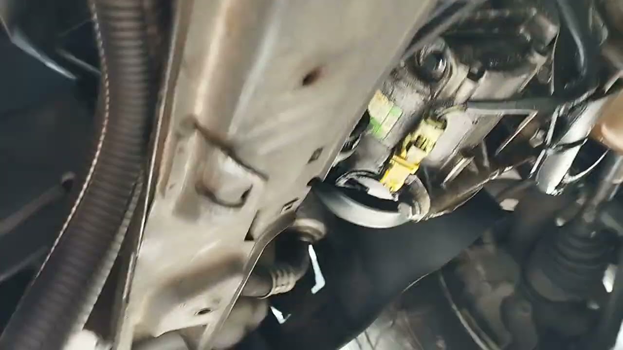 como trocar os relé da ventoinha do Peugeot passion 207 sem tirar o para-choque