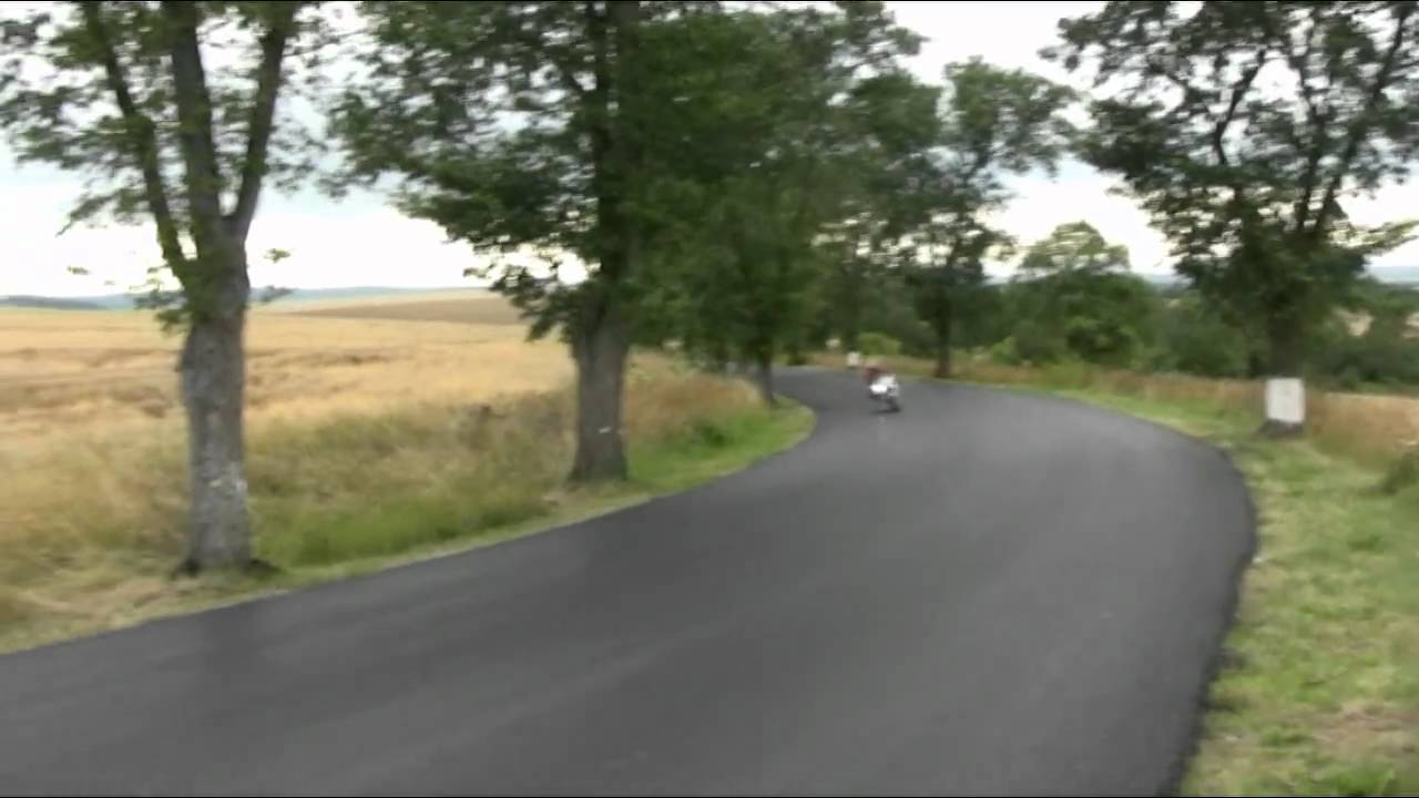 Yamaha Yzf R6 superbike-online.cz