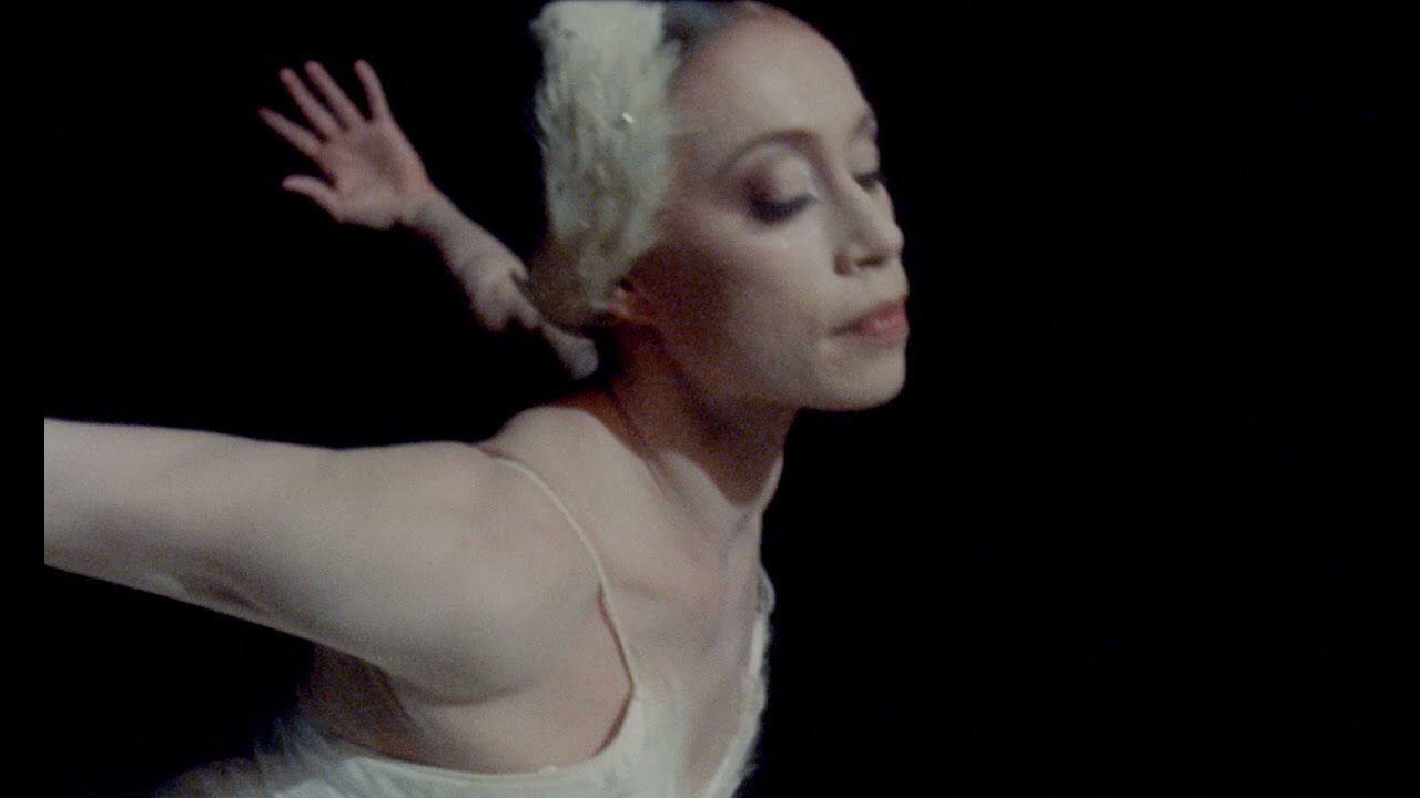We miss you! | Starring Anna Osadcenko | The Stuttgart Ballet x Royal Film Company Stuttgart