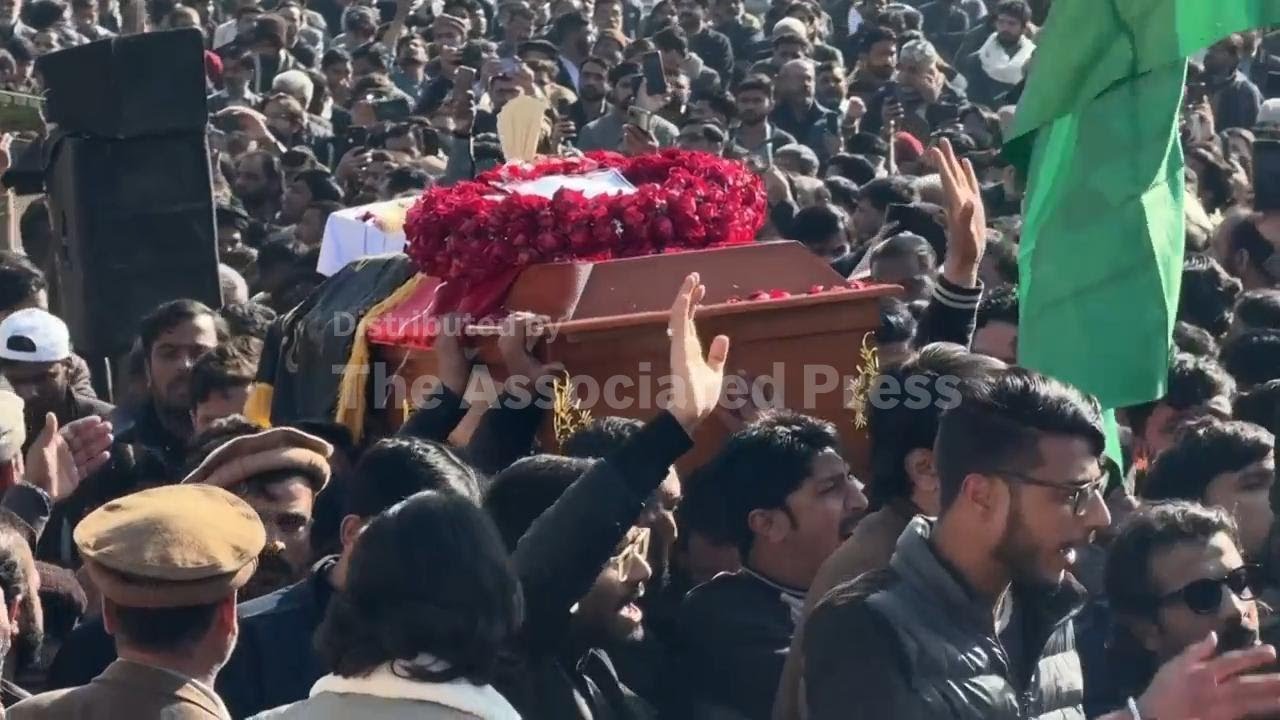 Funeral in Islamabad after deadly suicide bombing at Shiite mosque killed 31