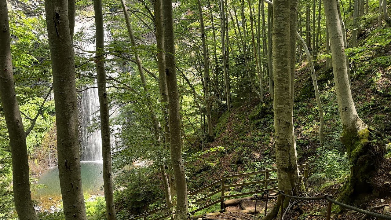 Balade à la cascade du Ray-Pic