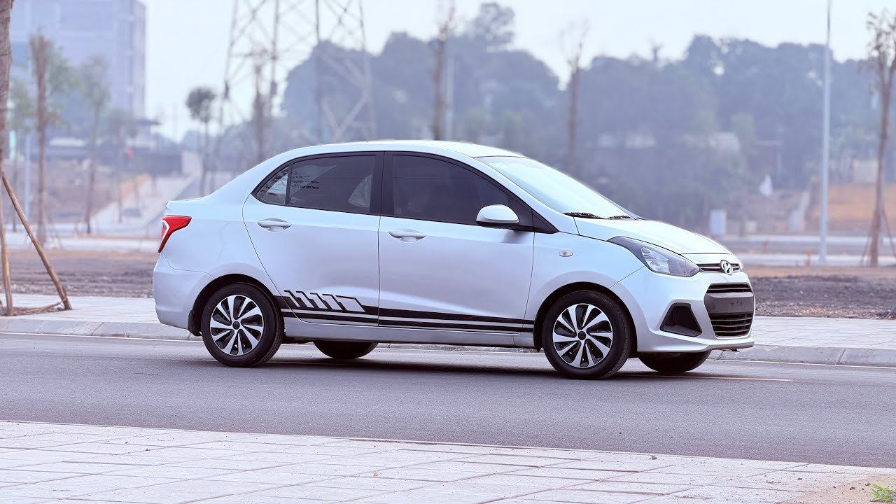Huyndai i10 sedan 2015 MT máy số zin keo chỉ zin giá 139tr nhập khẩu ấn độ 0588 56 3333