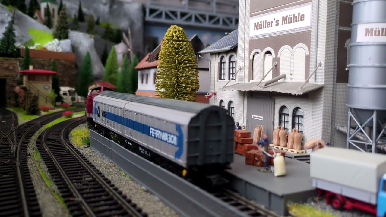 Modellbahn H0 Mehltransport  Fahrvideo  Rangieren