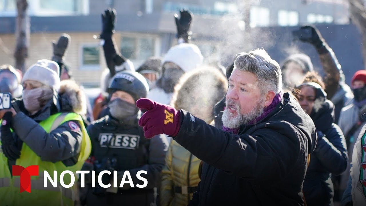 Crece indignación en Minneapolis tras otra muerte por disparos de federales | Noticias Telemundo