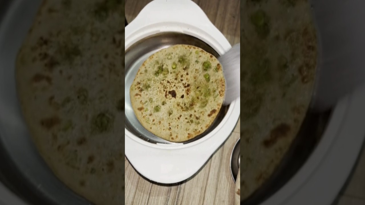 Green matar paratha 😋😋👌 