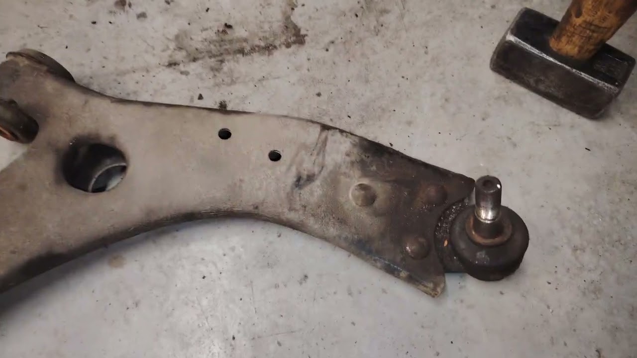 Control arm replacement. Ford focus mk1 Part 1.