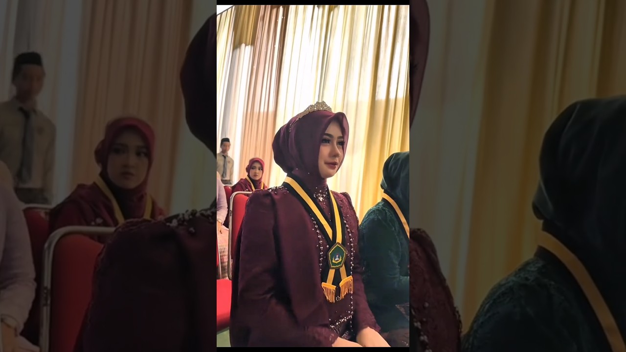 wisuda dengan makeup cantik😍‼️#youtubeshorts #shorts #trendingshorts #viralshort