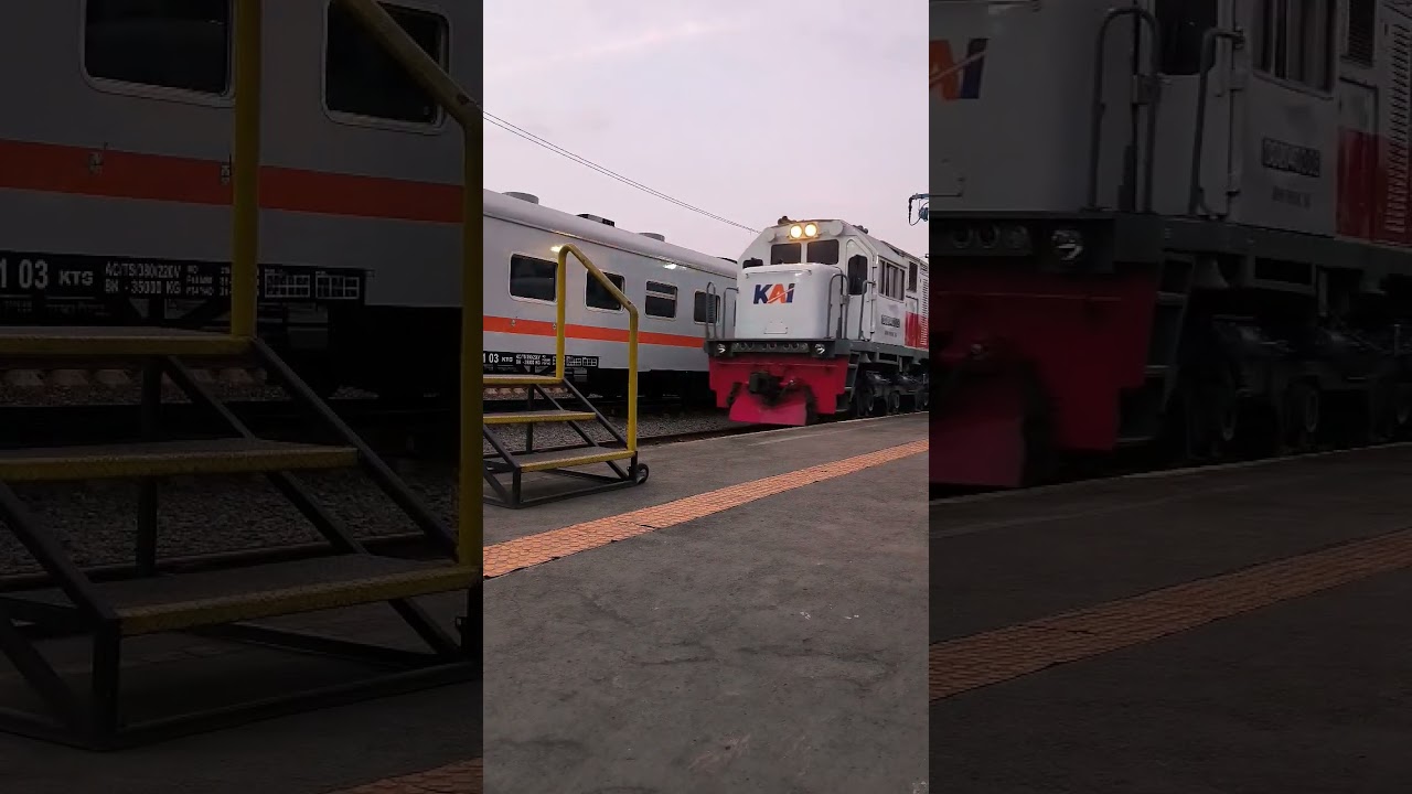 Kedatangan KA Matarmaja (233)