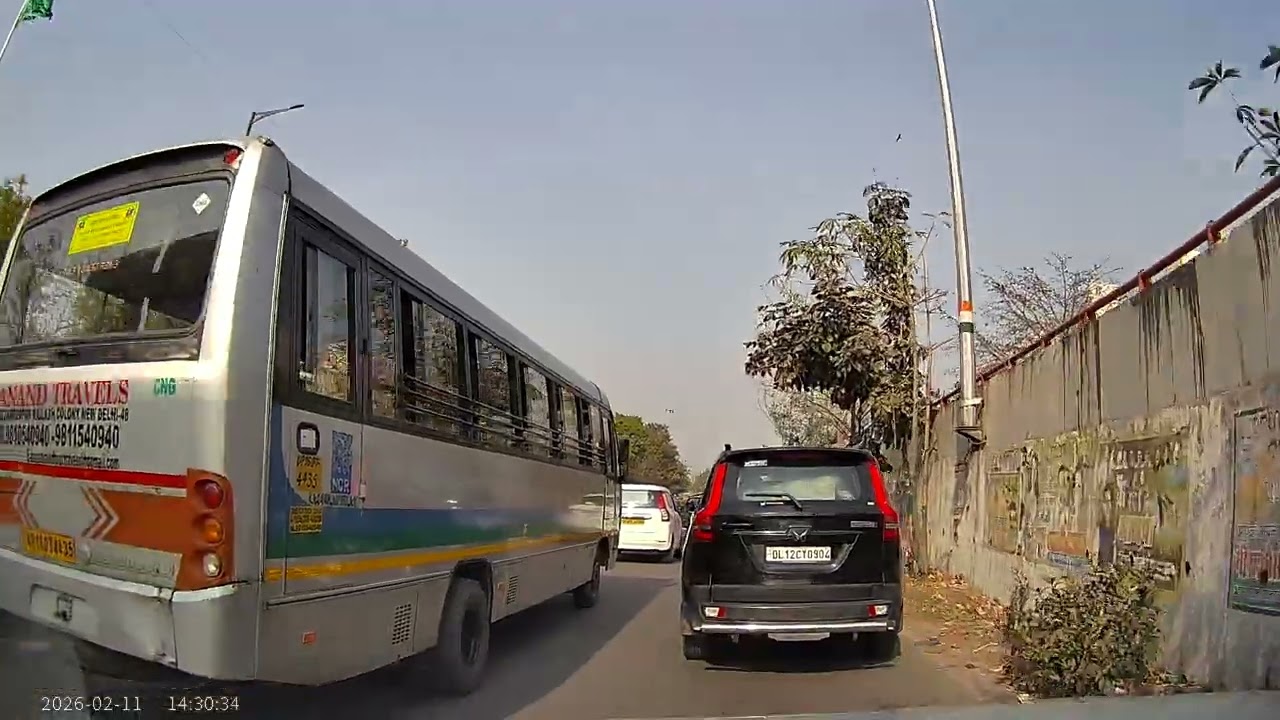 Opp Mulchand fly over always जाम रहता है 14.30