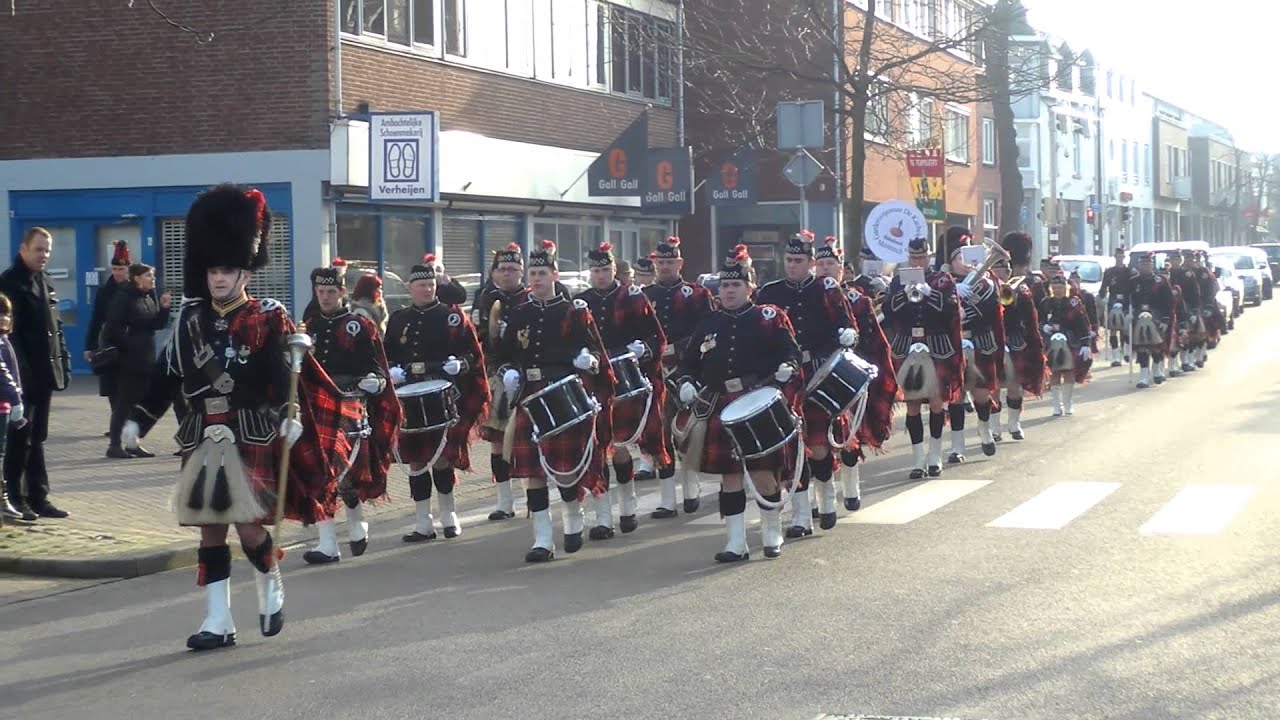 Kachelpiepers in Heer, Maastricht 2012