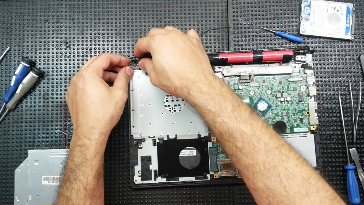 Montagem de notebook Positivo Stilo RX 2995