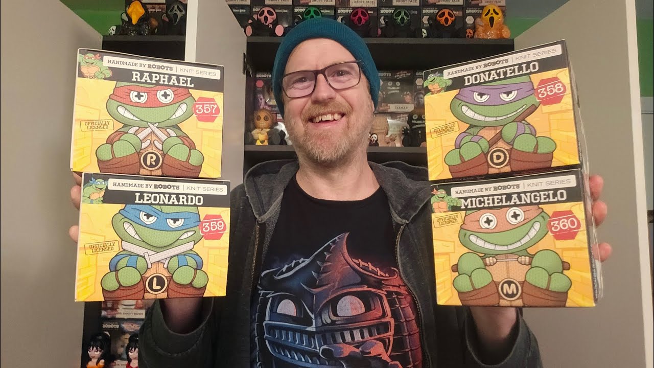 Unboxing the new TMNT figures from Handmade By Robots 