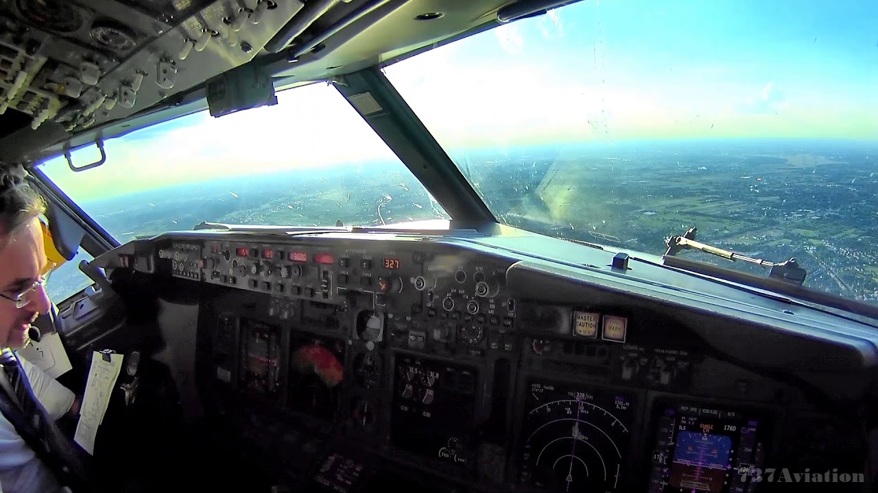 Landing in Warsaw - Lądowanie w Warszawie, EPWA/WAW