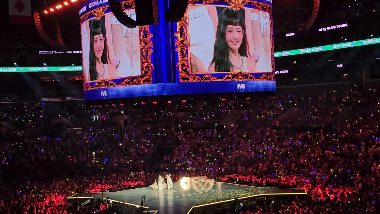 KCON 2025 LA D1 - IVE 