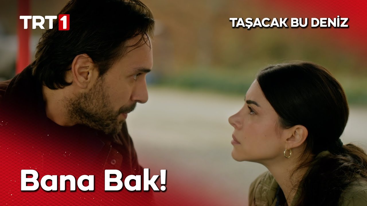 Adil, Esme’nin türküsünü kurtarmaya çalışıyor. - Taşacak Bu Deniz 12. Bölüm @tasacakbudeniztrt