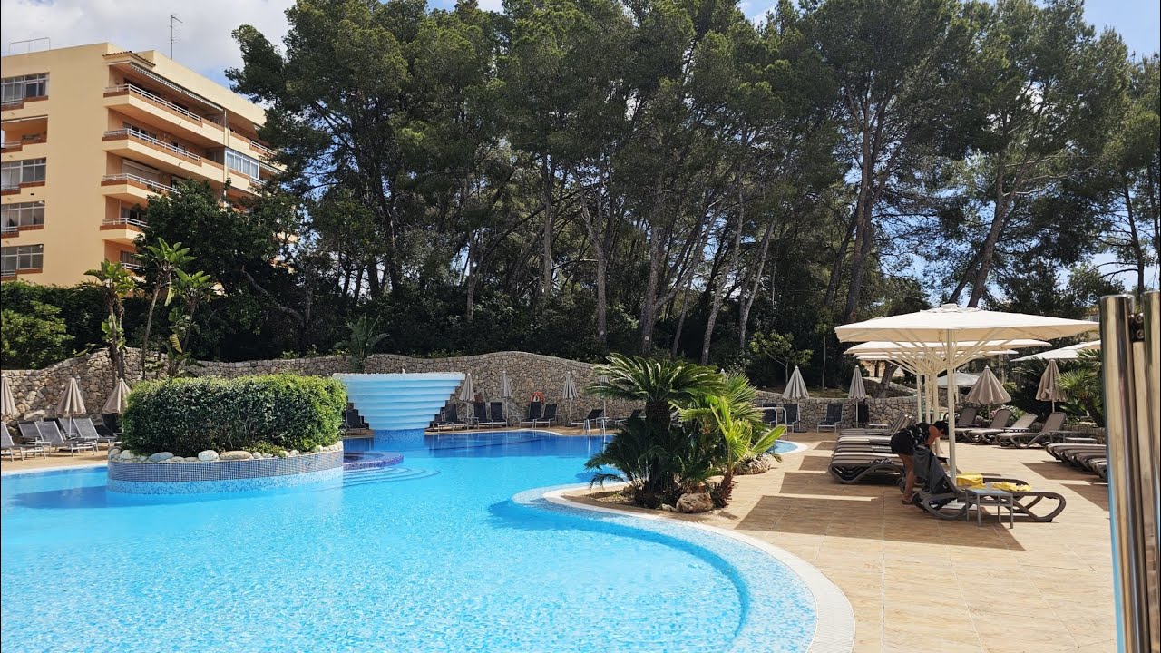 Hotel Cormoran Pool, Garten , Tränke . Mallorca intim. Immer wieder.