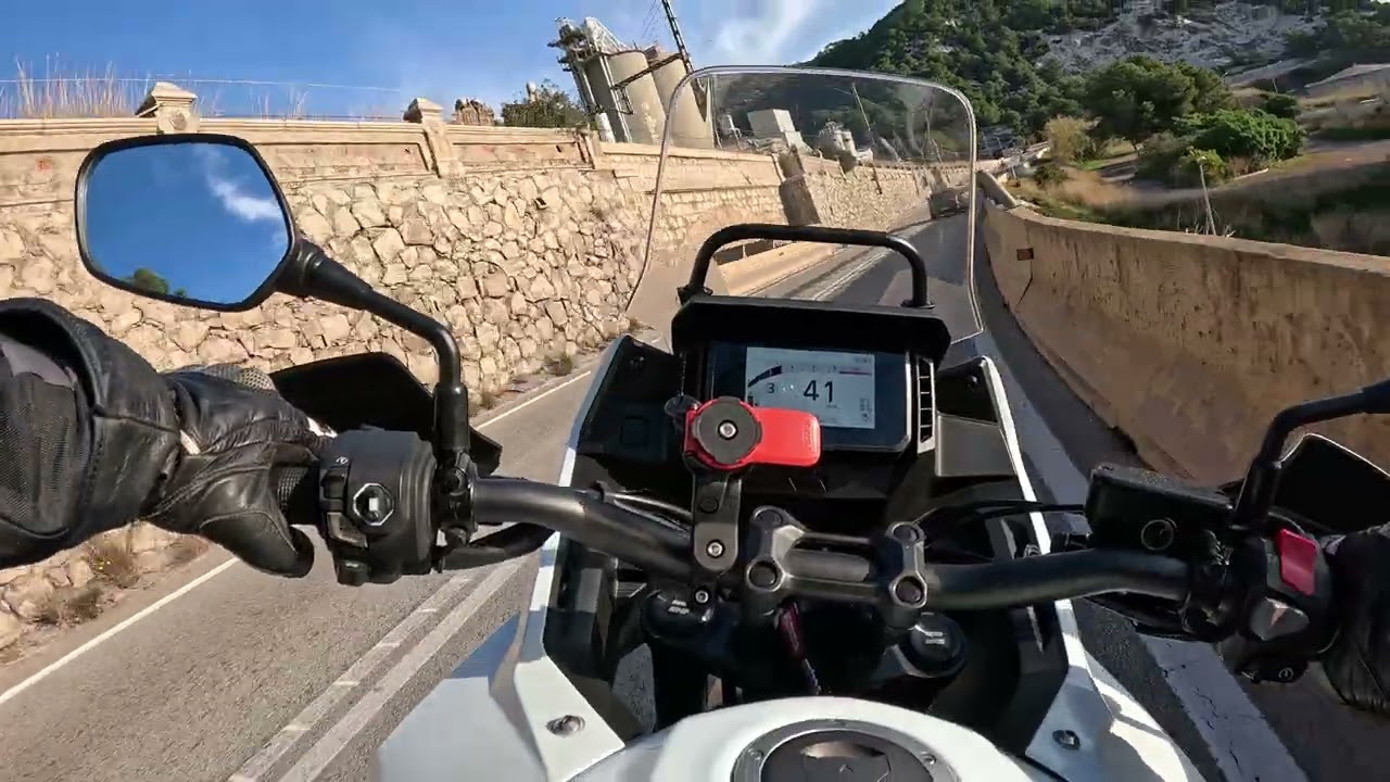 La Honda NX en ruta