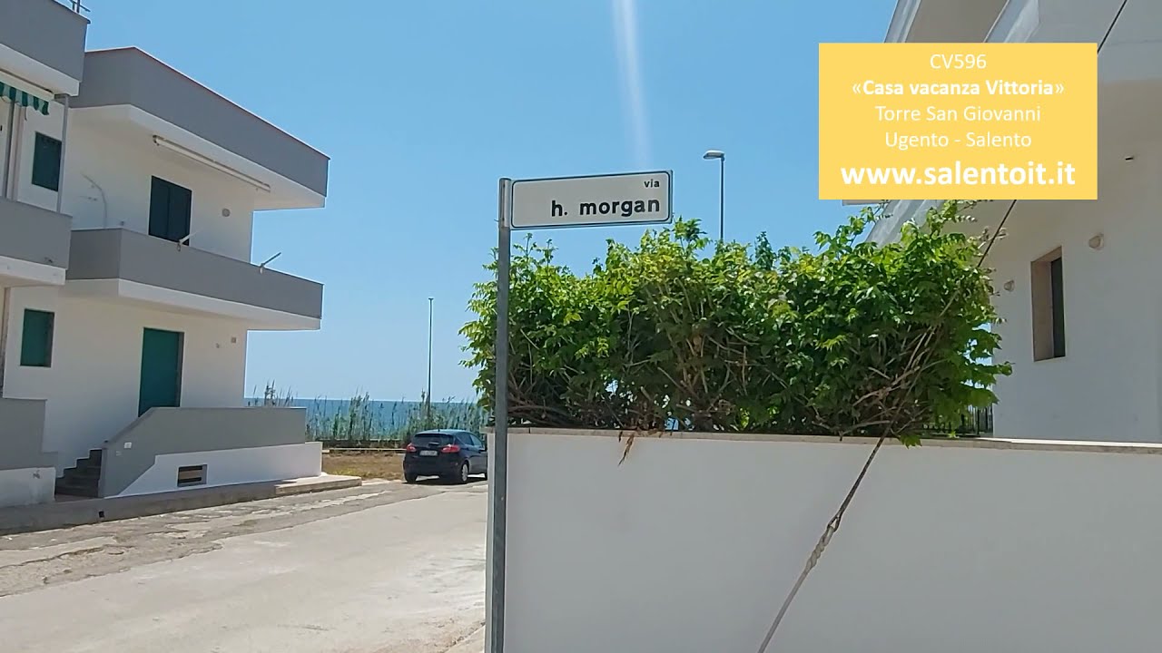 Casa vacanza Vittoria vicino alla spiaggia di Torre San Giovanni CV596