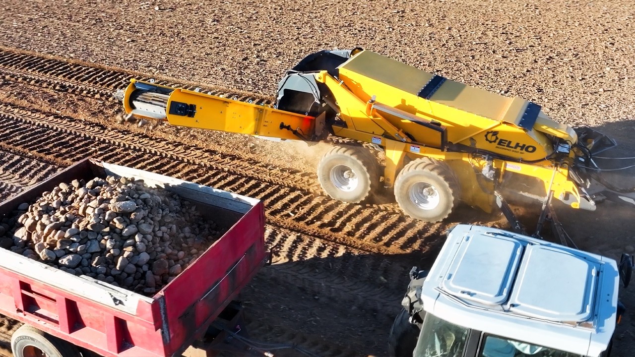 The ELHO Side Flow Rock Picker