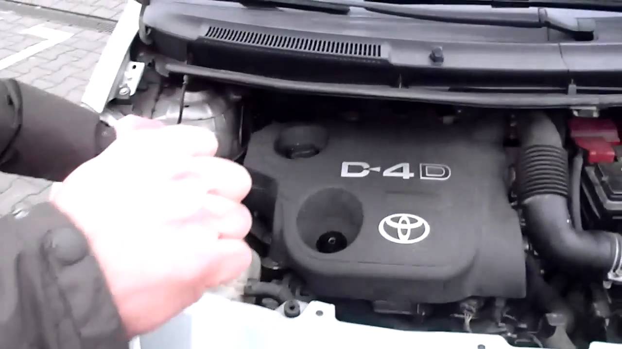 Płyny w 6-biegowej Toyocie Yaris | Kurs kat. 