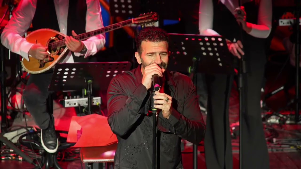 Ηλίας Παλιουδάκης #live  / Αν θυμηθείς το όνειρο μου - θέατρο Περοκέ 