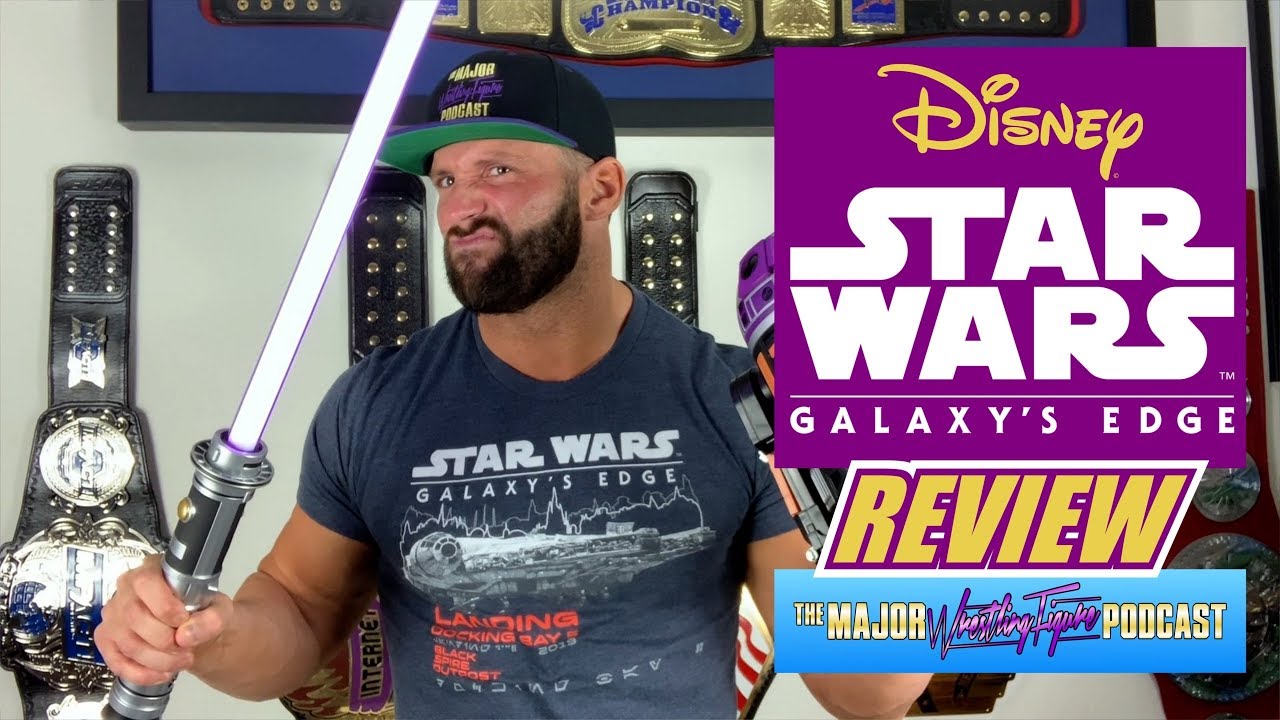 Disney Star Wars Galaxy&rsquo;s Edge Lightsaber and Droid Review