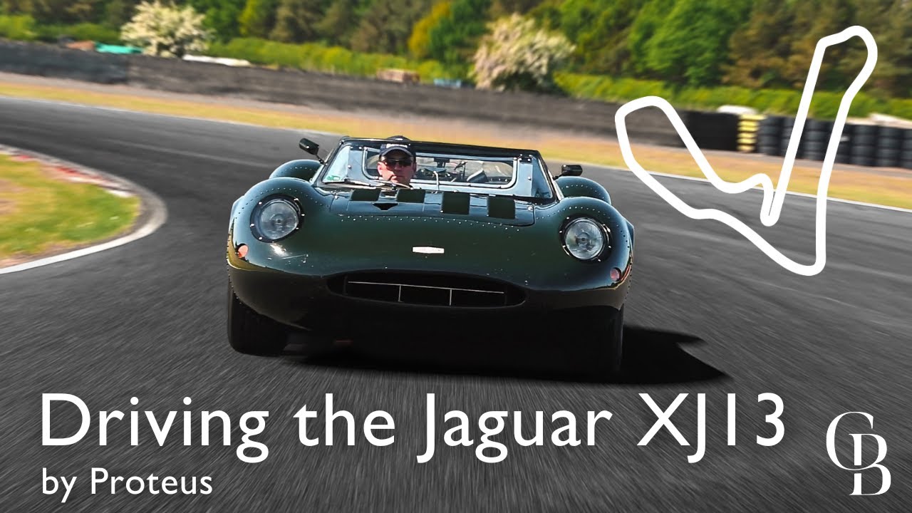On track in a 1960s Le Mans Jaguar!