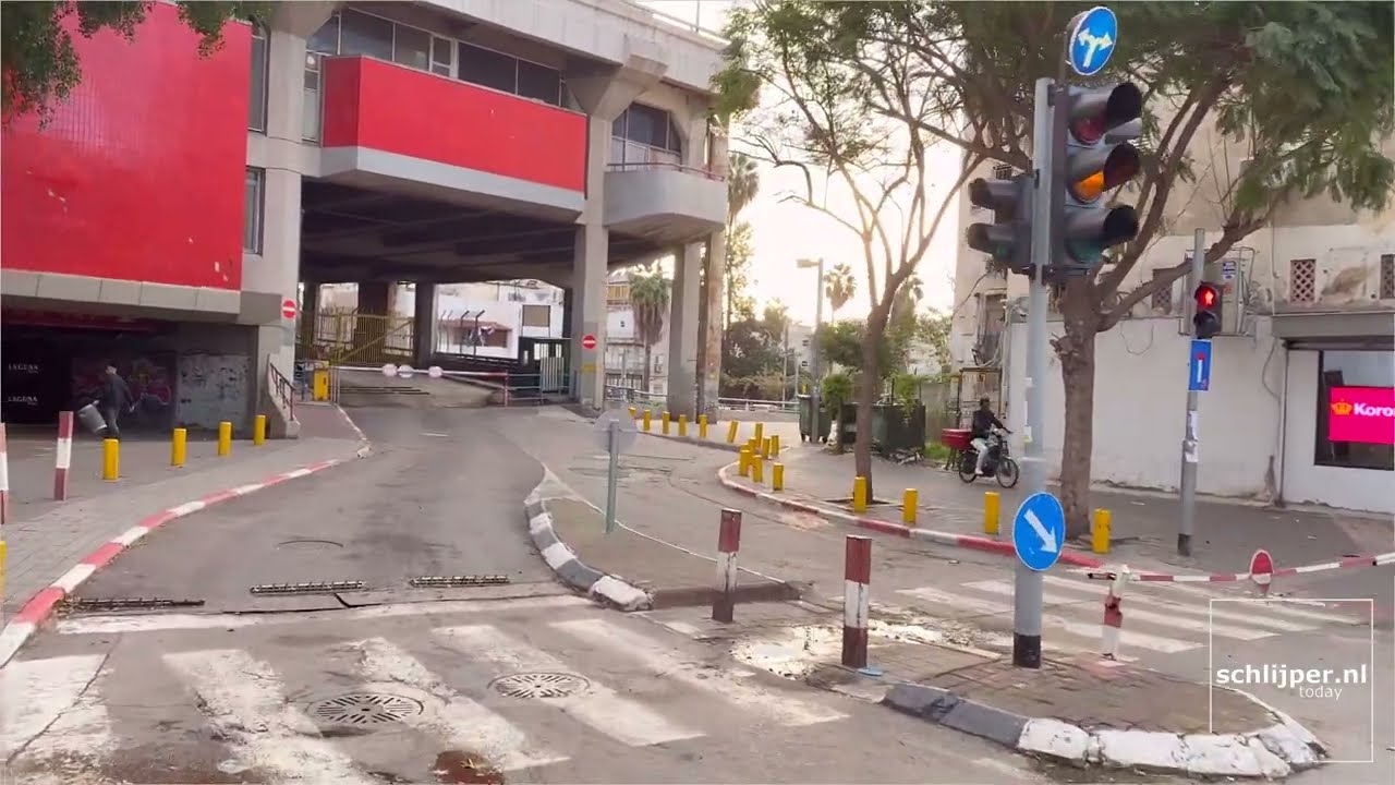 Tour around Central Bus Station Tel Aviv - February 9, 2021 16:25