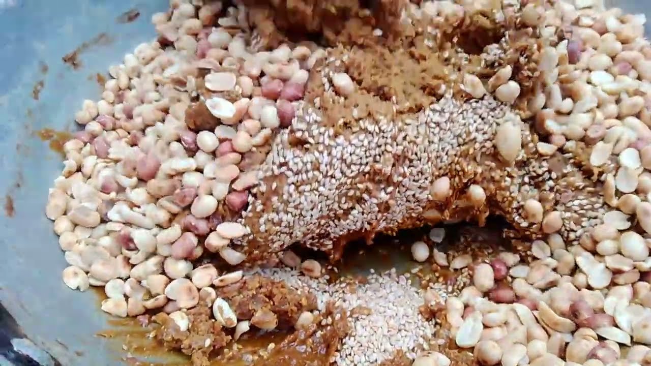 क्या आप कभी ऐसे गुड़ और मूंगफली के लड्डू खाए हैं 😮😮 ll गुड और तिल के लड्डू ll 