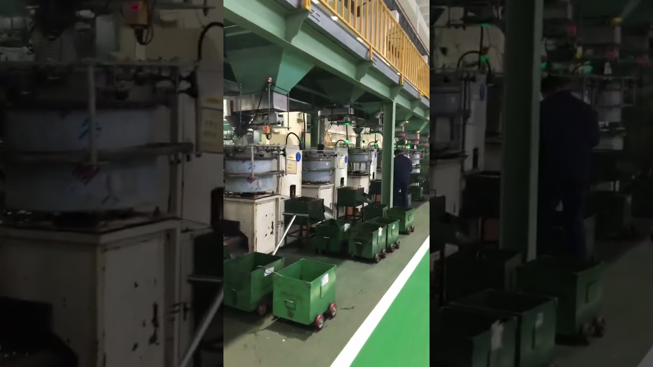 Centrifugal Feeder real working video#unbelievable #amazing #centrifugal#rotary#feeder #回転式パーツフィーダー
