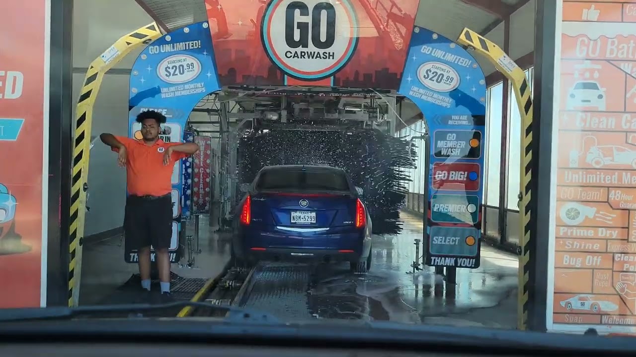 GO Car Wash Ride Through - Nacogdoches Road - San Antonio, TX