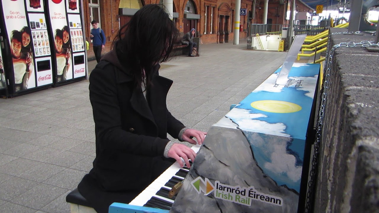 SELF TAUGHT PIANIST CHOPIN BALLADE STREET PIANO IN DUBLIN,IRELAND
