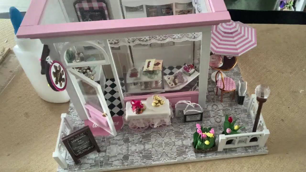 Miniature Builder DIY - The Chocolatier (how to build)