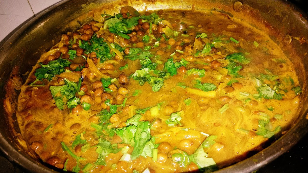 Kale chane ki masale wali sabji |Ghar jaisa taste chane aalo ki sbji|Chana masala recipe|vrshusworld