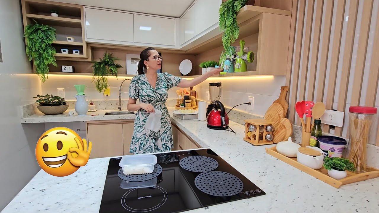 FIZ 72 PÂES DE QUEIJO PARA CONGELAR | FAÇA SEU BOLO ASSIM , FICA MUITO FOFINHO , E LIMPEI A CASA