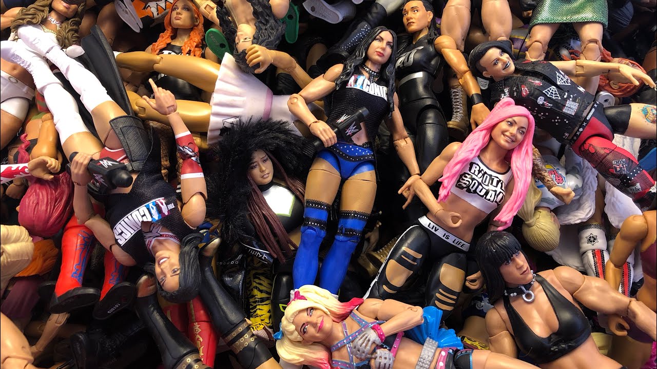 Giant Pile of WWE women’s action figures.