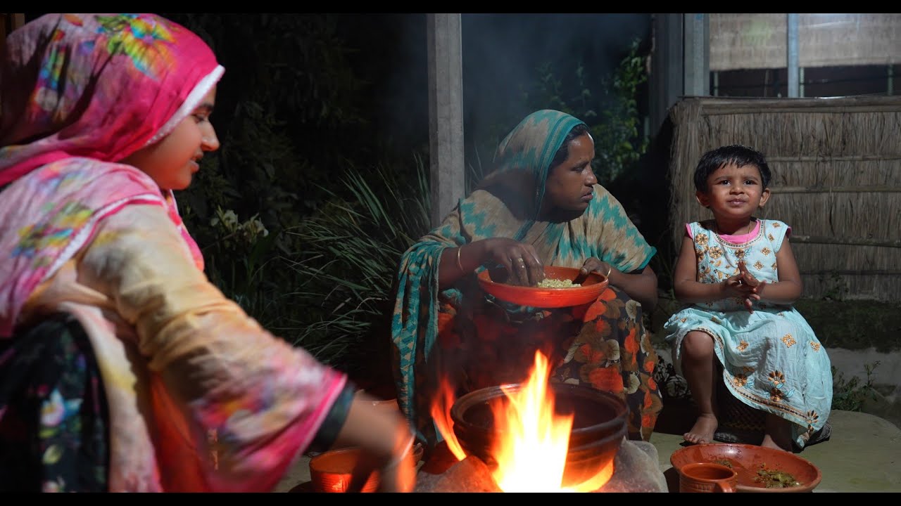 তারা খেতে আসেনাই তাই আয়াতের মন খারাপ | Village life with Shampa