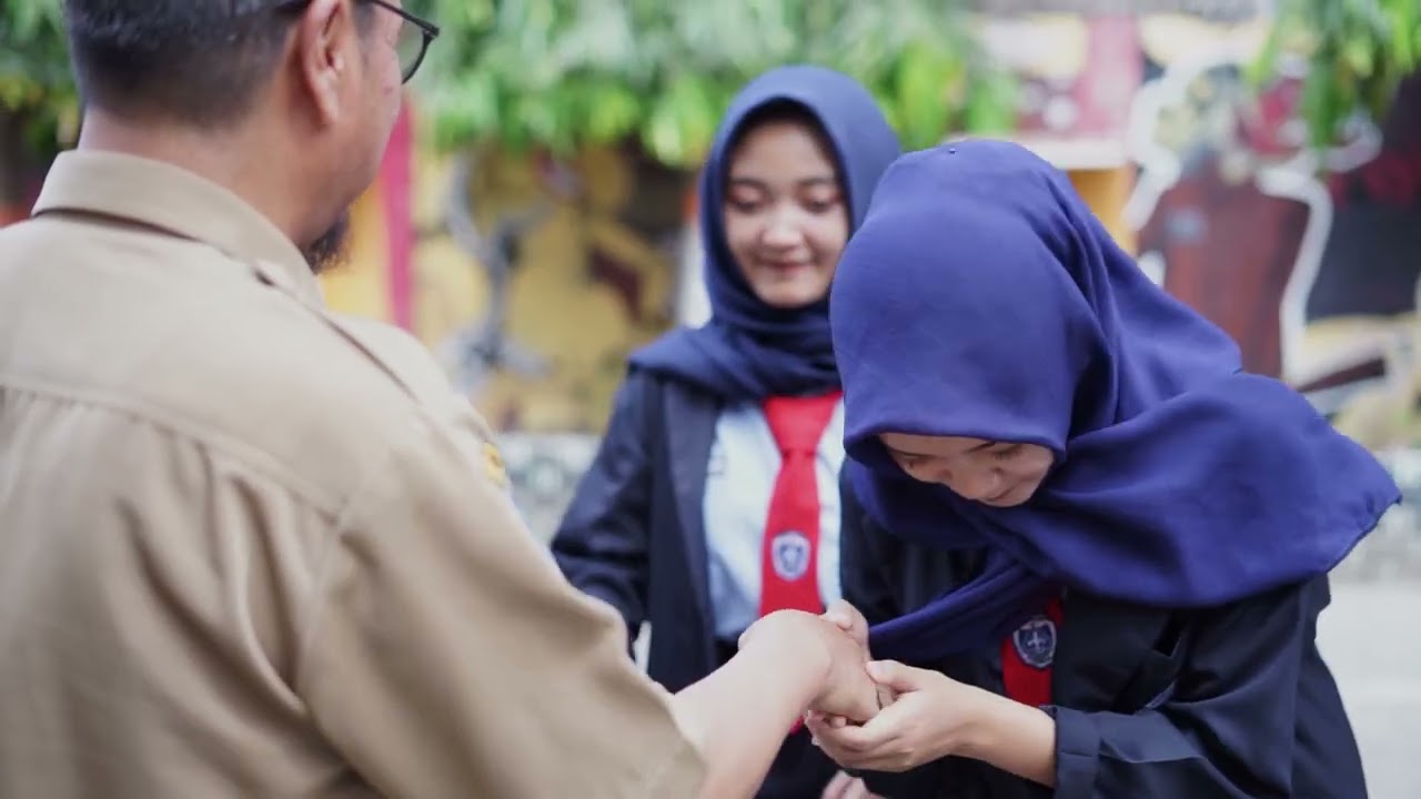 PROFIL SMKN 1 SLAHUNG