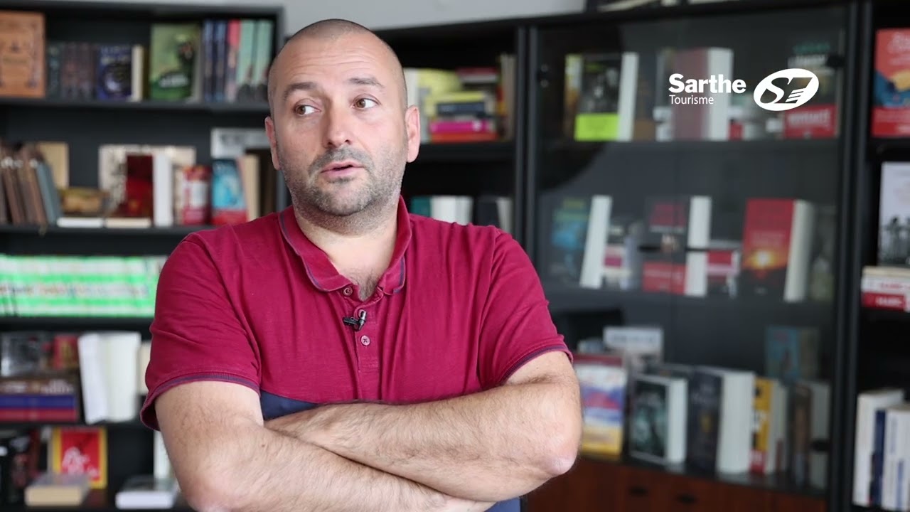 Comment fabriquer un livre de poche ? Découverte de l'imprimerie Brodard & Taupin