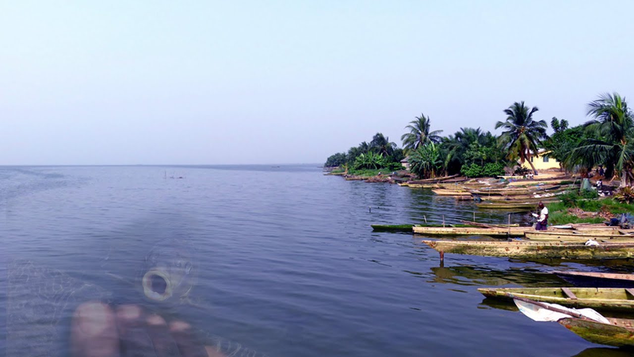 A Must Watch! The History Behind ATITO River, from Volta Region & How Live fish play with HumanBeing