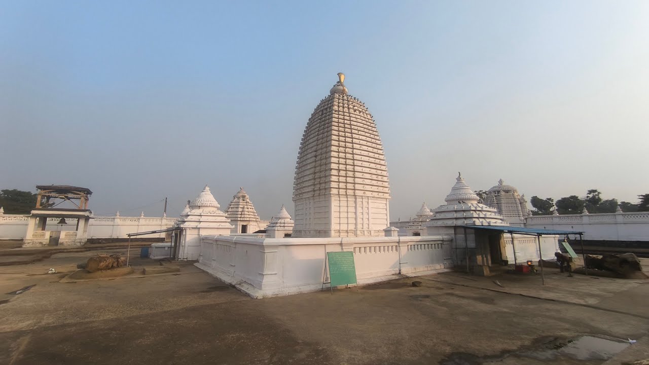 ମହିମା ମହାପ୍ରଭୁଙ୍କ ଗାଦି ମନ୍ଦିର ସନ୍ଧ୍ୟା ନୀତି ଚାଲିଛି🙏❣️🙏#mahimagadi #jorandagadi #gadiniti