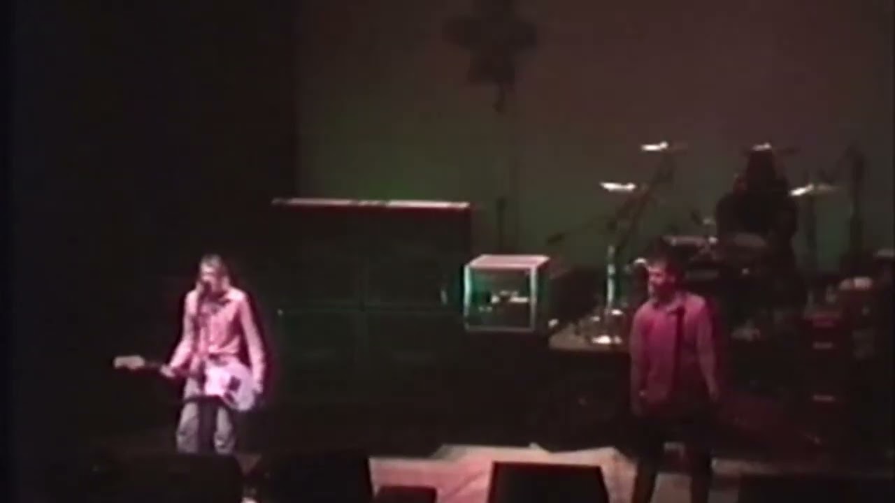 Nirvana - Territorial Pissings (Live In Palaghiaccio, Italy/1994)