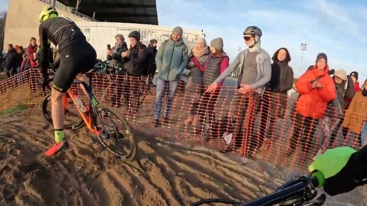 First half of crossmania #2 Berlin-Karlshorst