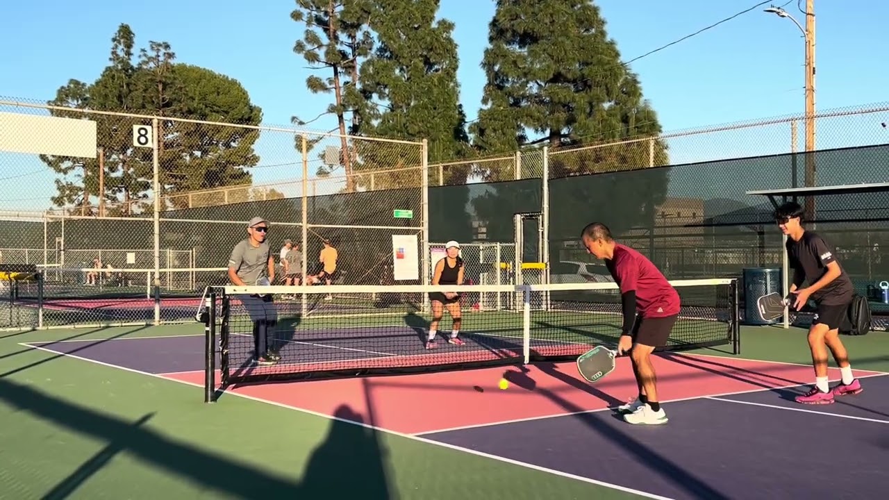 Aileen/Edison vs. Rolly/Aiden
