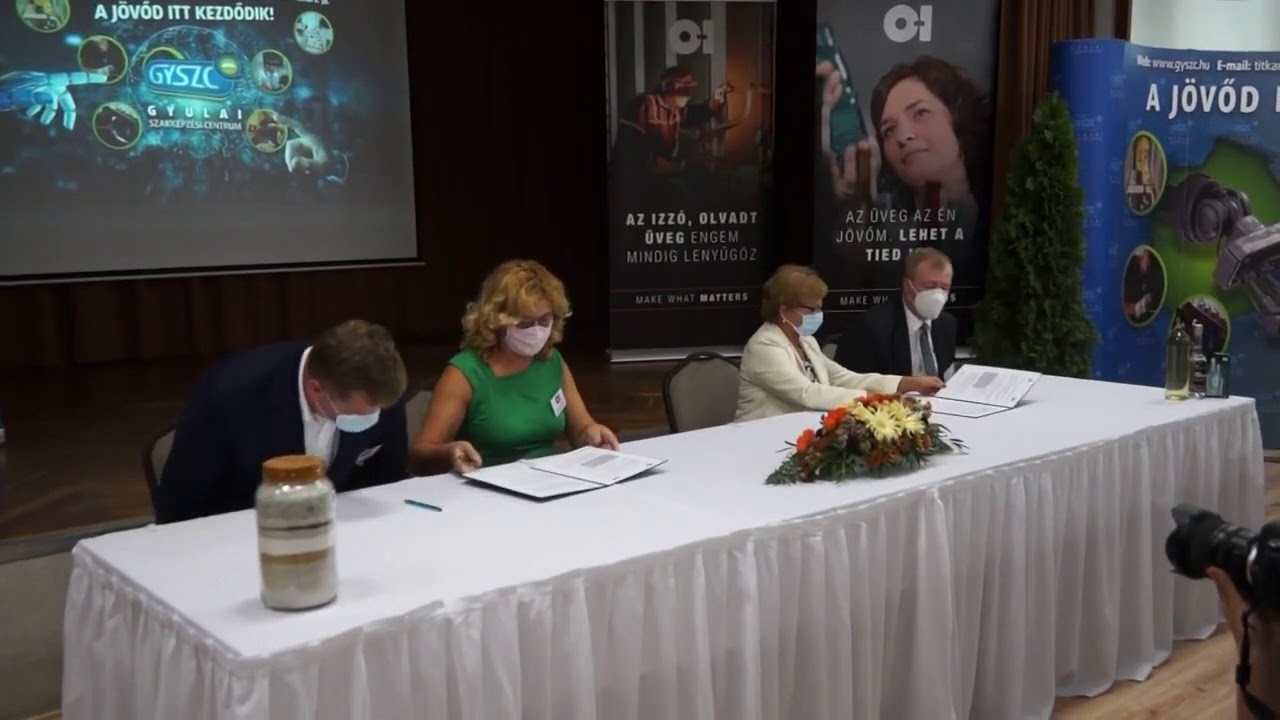 Orosházi Öblösüveg gyár