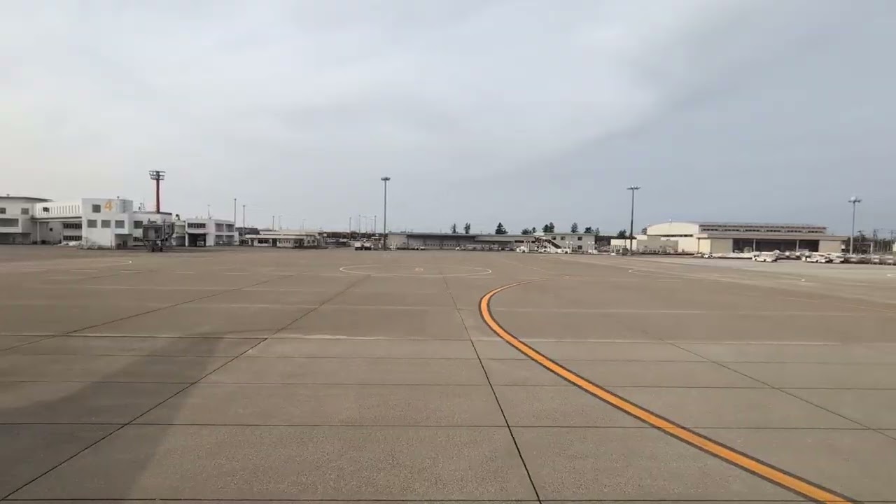 20260214 JL188 JA309J takeoff at KMQ