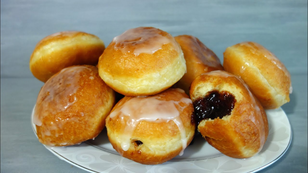 Najlepsze domowe pączki - sprawdzony przepis babci
